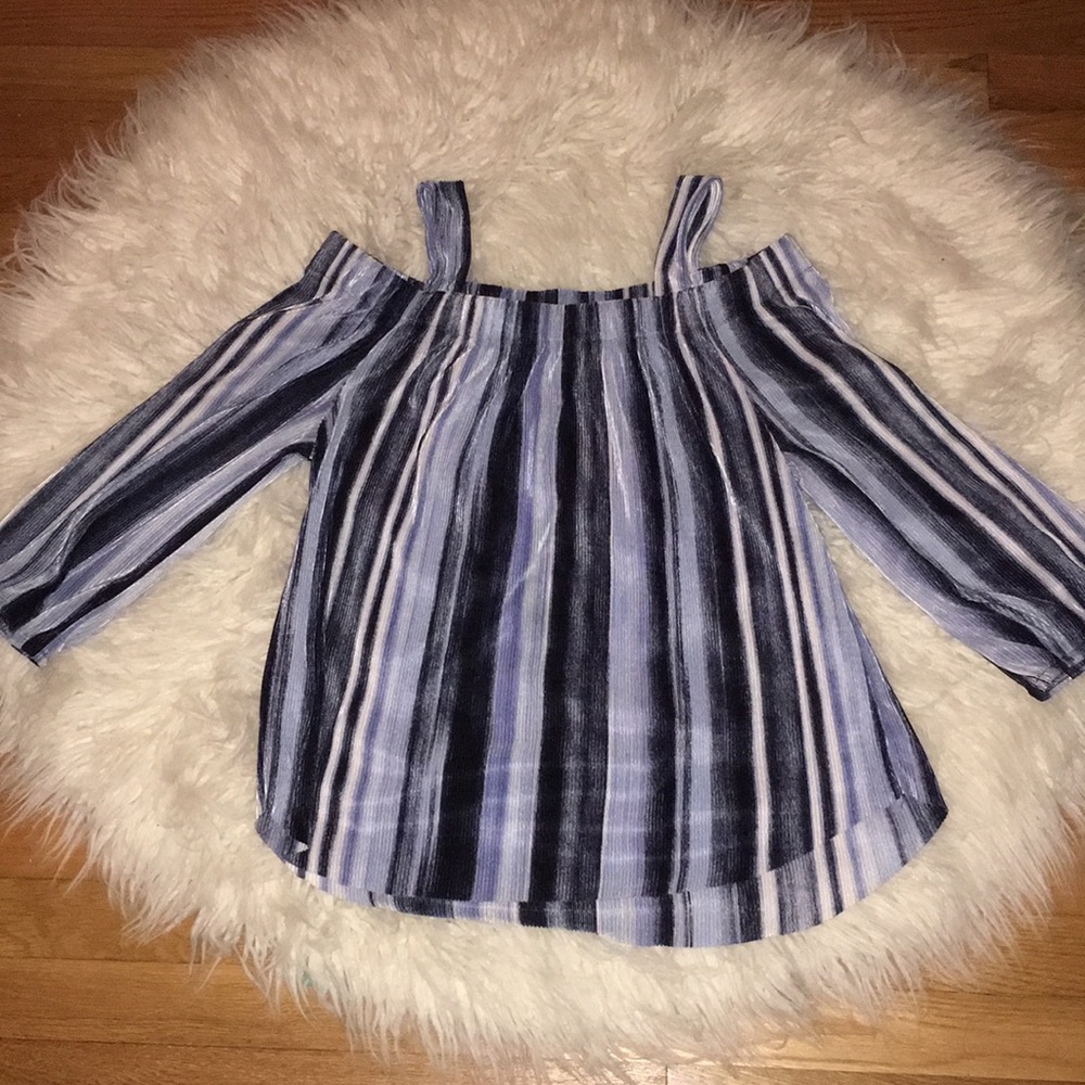 Off shoulder top